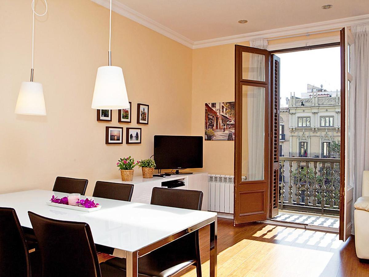 Apartment Eixample Esquerre Gran Via Balmes By Interhome Barcellona Esterno foto